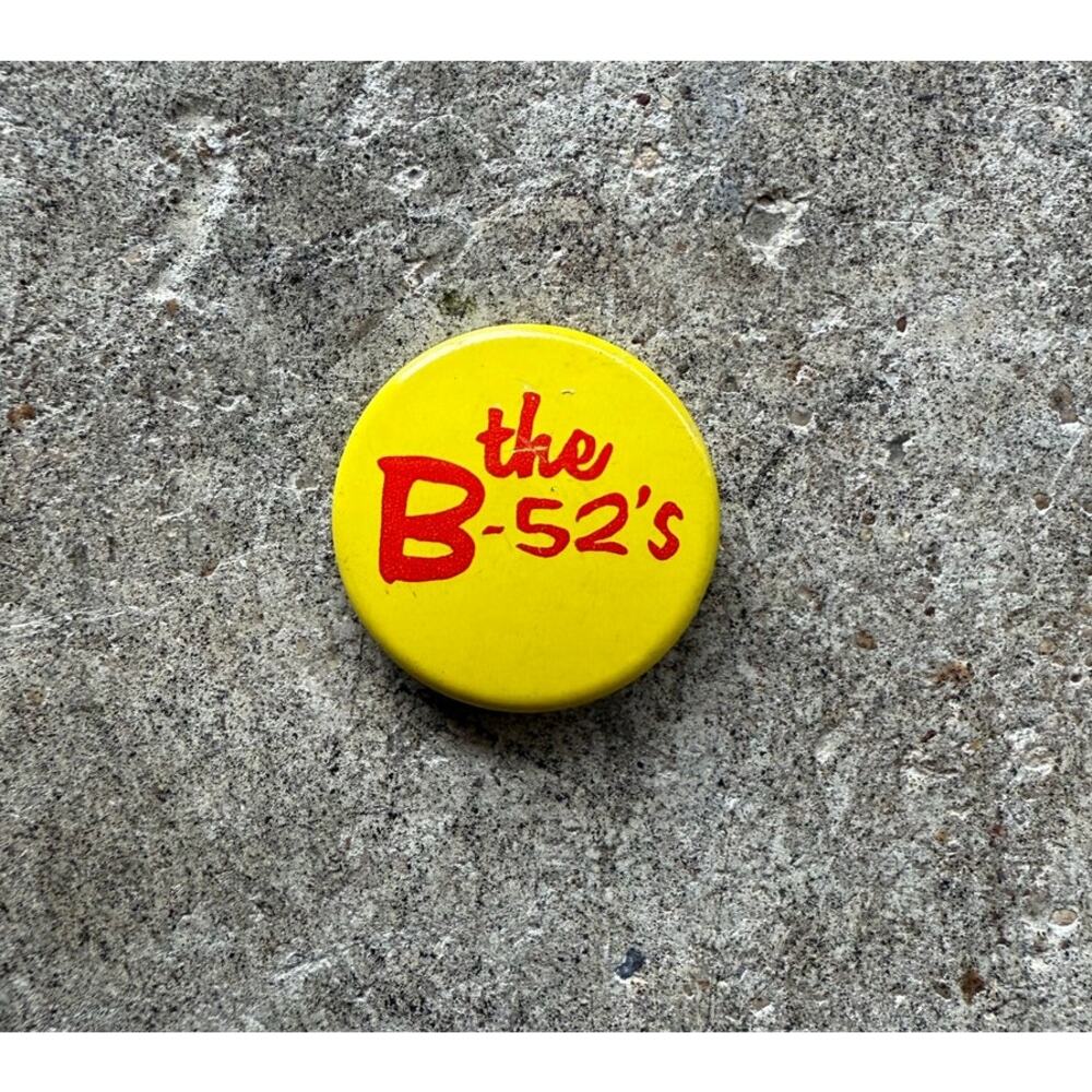 Vintage Early 1980s B-52s Yellow New Wave Band Pin 3/4" Badge